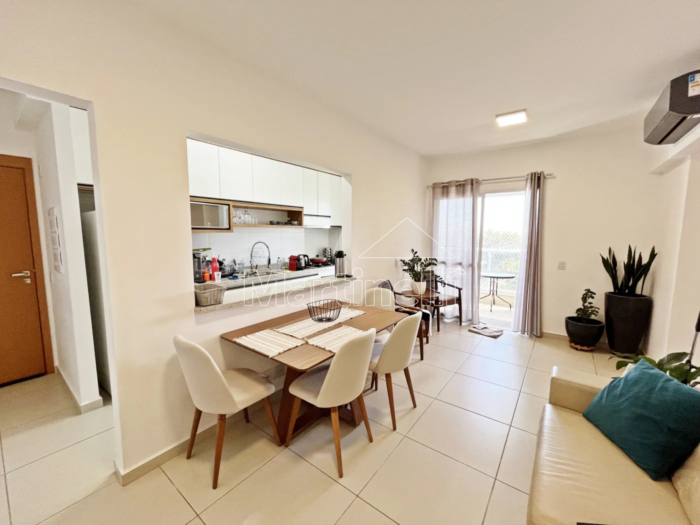 Comprar Apartamento / Padr&atilde;o em Ribeir&atilde;o Preto R$ 585.000,00 - Foto 2