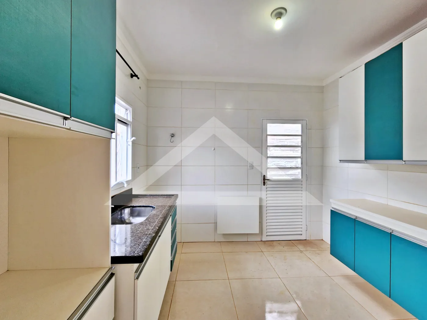 Comprar Casa / T&eacute;rrea Padr&atilde;o em Ribeir&atilde;o Preto R$ 380.000,00 - Foto 5