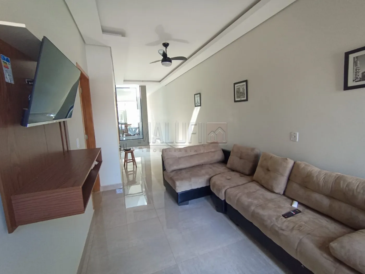 Alugar Casas / Mobiliadas em Ol&iacute;mpia R$ 4.000,00 - Foto 1