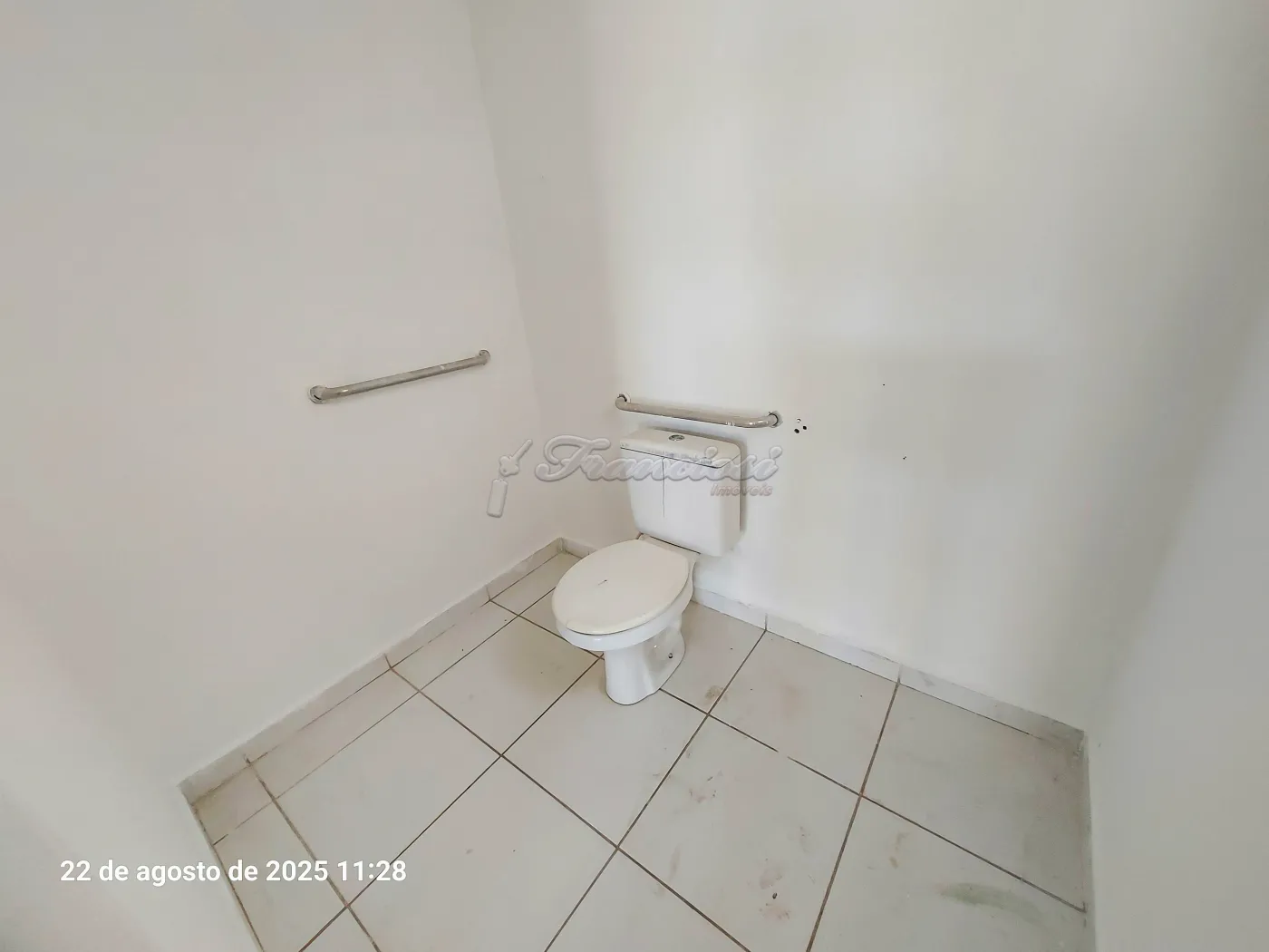 Alugar Comercial / Sal&atilde;o em Itapetininga R$ 4.200,00 - Foto 6