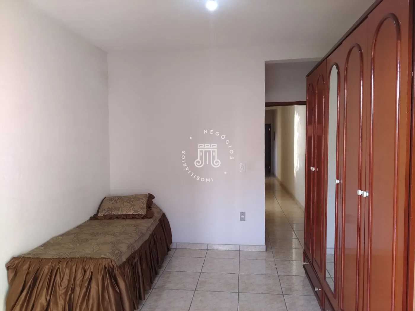 Comprar Casa / Padr&atilde;o em V&aacute;rzea Paulista R$ 600.000,00 - Foto 9