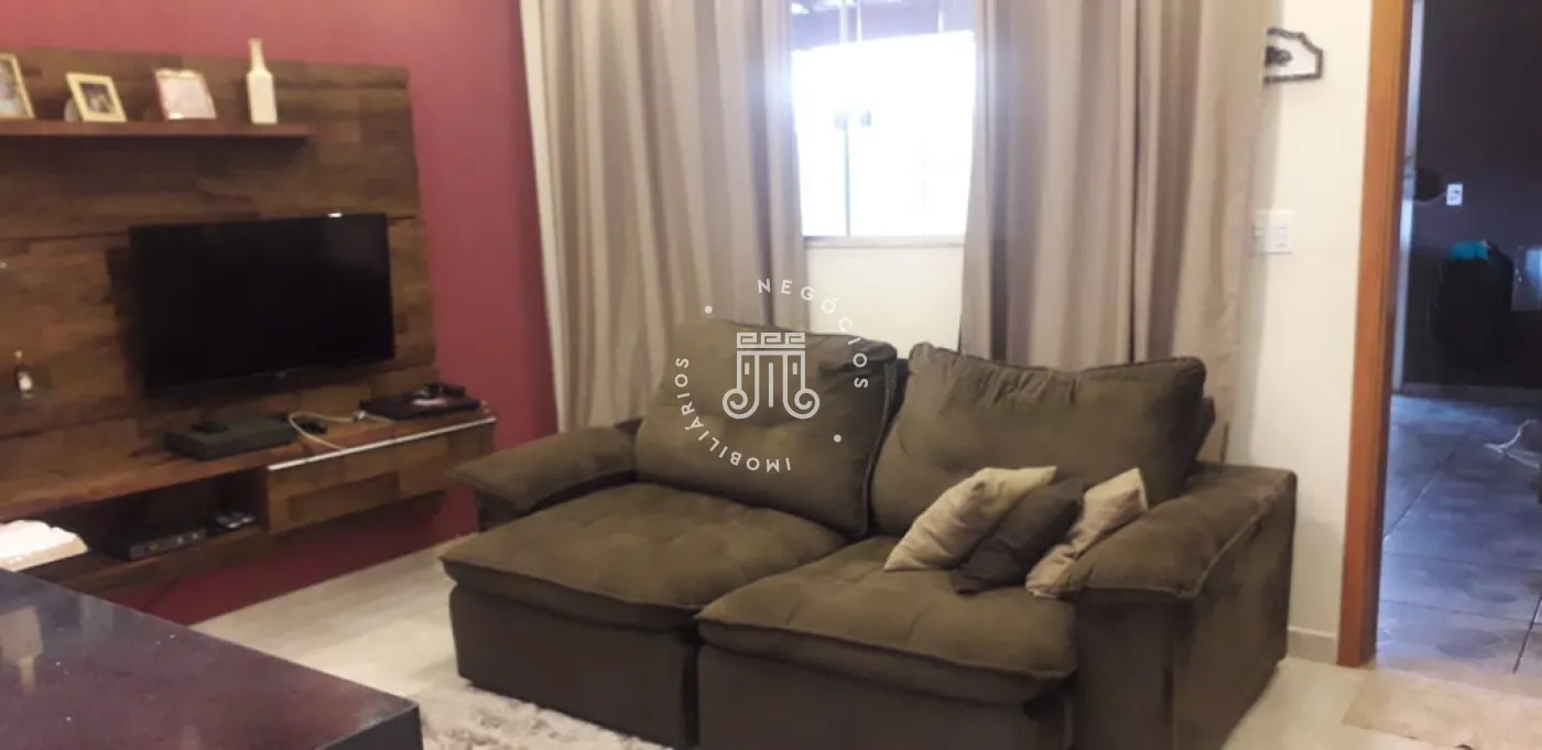 Comprar Casa / Padr&atilde;o em V&aacute;rzea Paulista R$ 499.999,99 - Foto 4