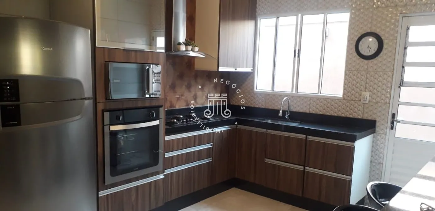 Comprar Casa / Padr&atilde;o em V&aacute;rzea Paulista R$ 499.999,99 - Foto 9