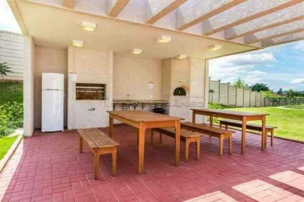 Alugar Apartamento / Padr&atilde;o em Jundia&iacute; R$ 2.850,00 - Foto 14