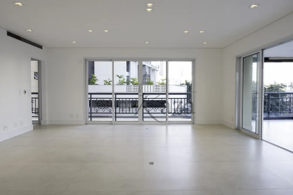 Foto 2 de Apartamento Padrão em Vila Olímpia, São Paulo - imagem 2 Foto 2 de Apartamento Padrão em Vila Olímpia, São Paulo - imagem 2