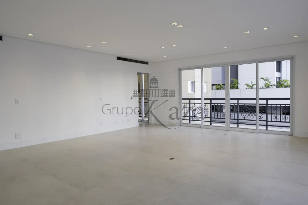 Foto 3 de Apartamento Padrão em Vila Olímpia, São Paulo - imagem 3 Foto 3 de Apartamento Padrão em Vila Olímpia, São Paulo - imagem 3