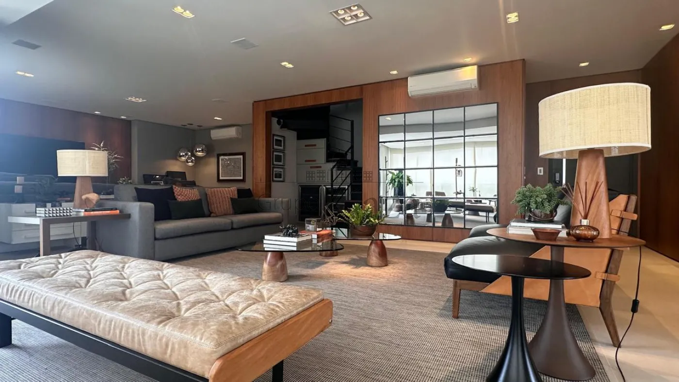 Foto 1 de Apartamento Cobertura Duplex em Moema, São Paulo - imagem 1 Foto 1 de Apartamento Cobertura Duplex em Moema, São Paulo - imagem 1