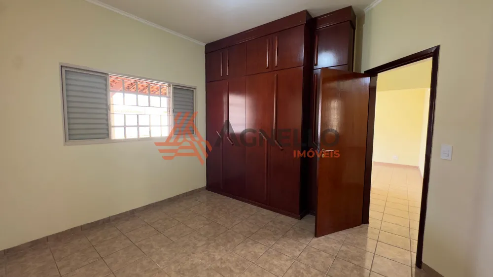 Alugar Casa / Bairro em Franca R$ 2.200,00 - Foto 10